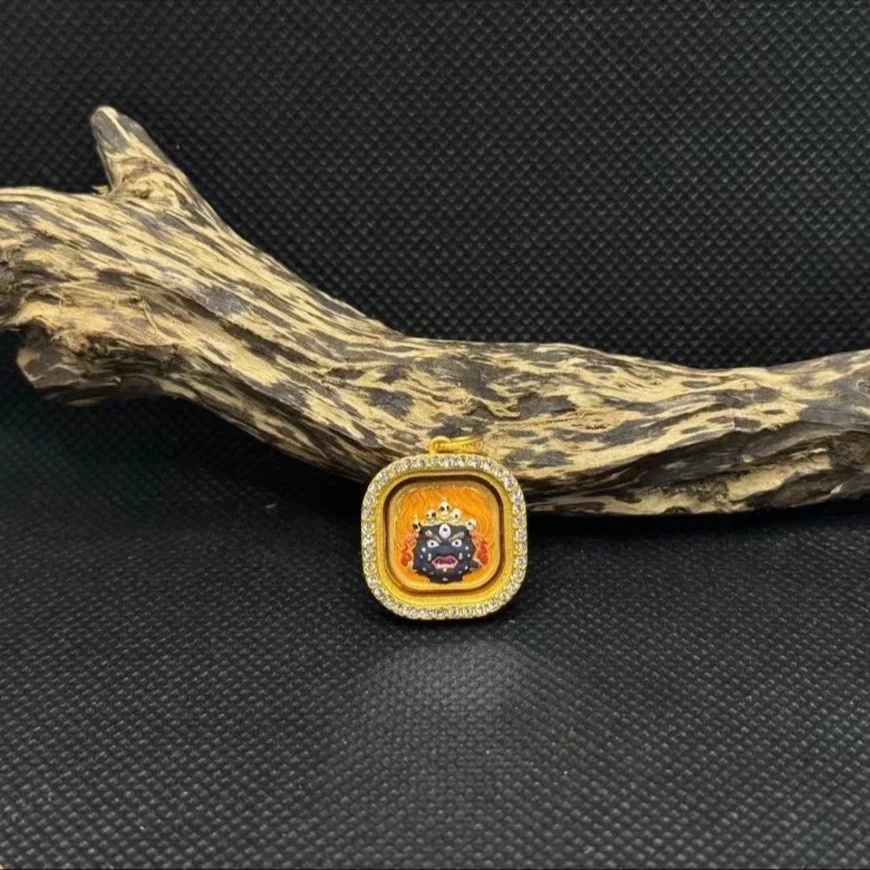 純手繪立體唐卡擦擦，精緻的外殼藏式項墜黃財神，扎基拉姆，綠度母等各種佛像保護神