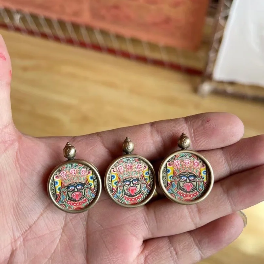 扎基拉姆的寓意和象徵扎基拉姆是藏傳佛教中一位重要的女神，常被稱為 “吉祥天母"或"藏地女財神”